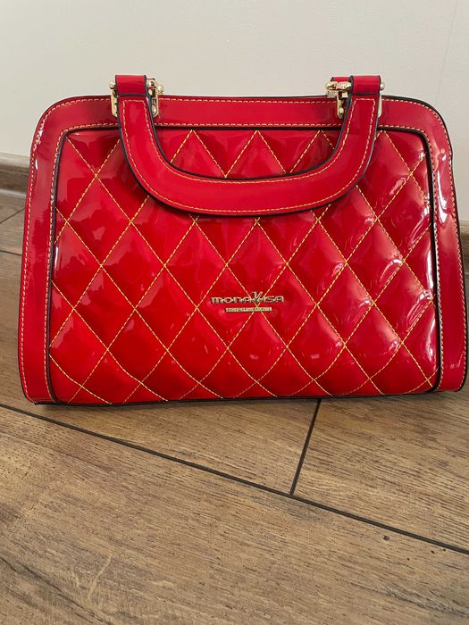 Продавам дамски чанти на Mona Visa & Particolari