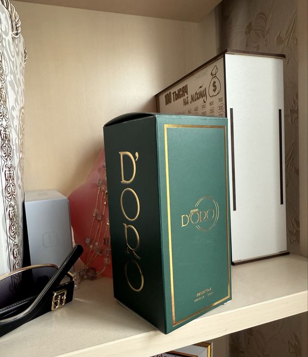 Продам духи Доро  Attar Collection The Queen