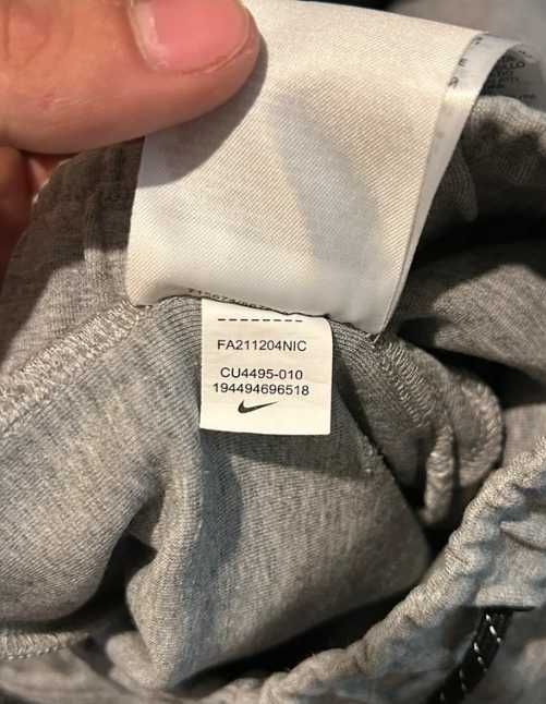 Nike Tech Fleece Pantaloni, Marimea S, Gri