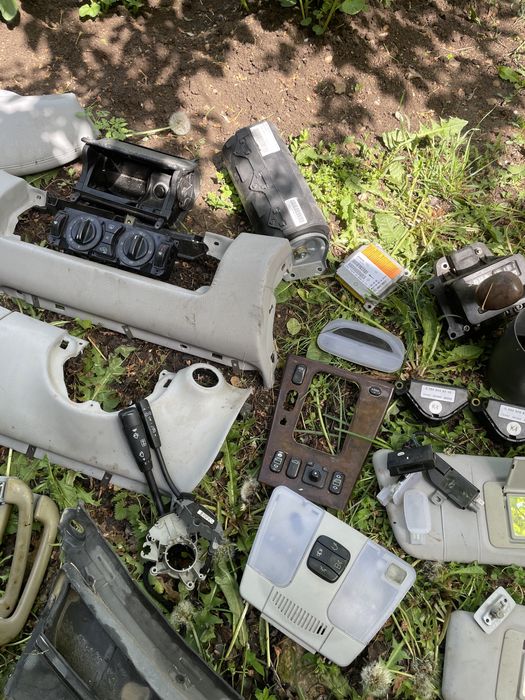 Останали части от Мерцедес цлк 230 компресор автомат