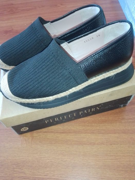 Продам женские Эспадрильи