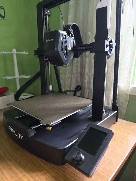Продам 3D-принтер Creality Ender-3 V3 SE (Б/У)