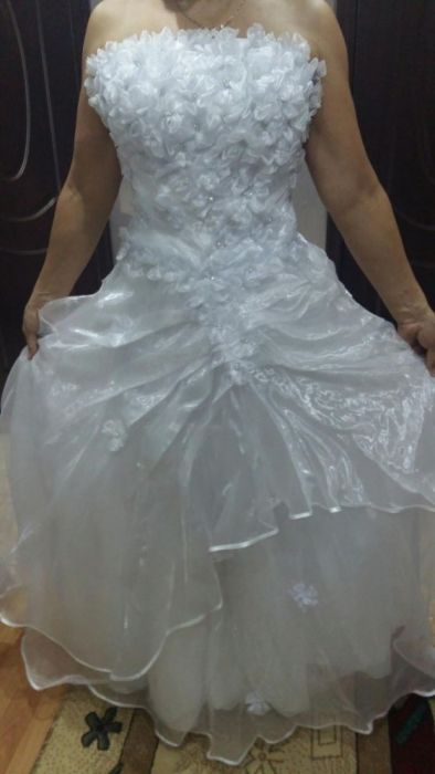 Продам свадебное платье