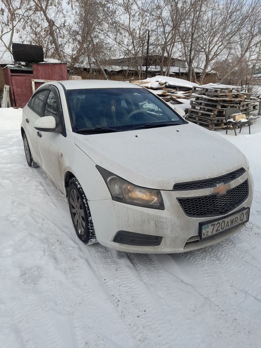 Шевролет Круз 2011 года