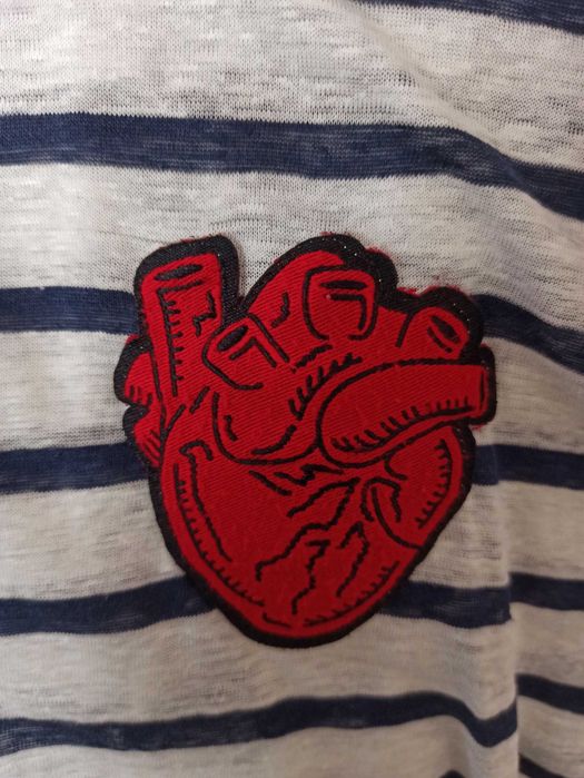 Tricou Dsquared2 cu dungi marimea XL