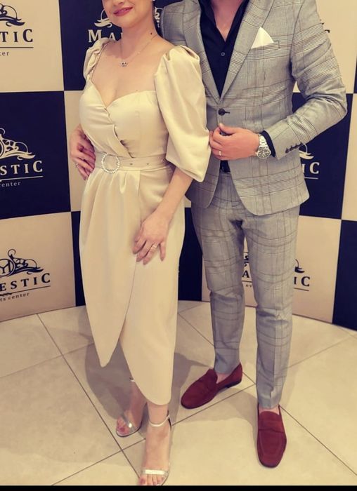 Rochie saten lungime midi