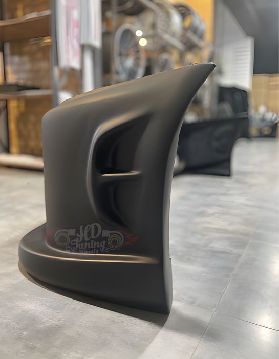 Бампер передний Toyota Caldina