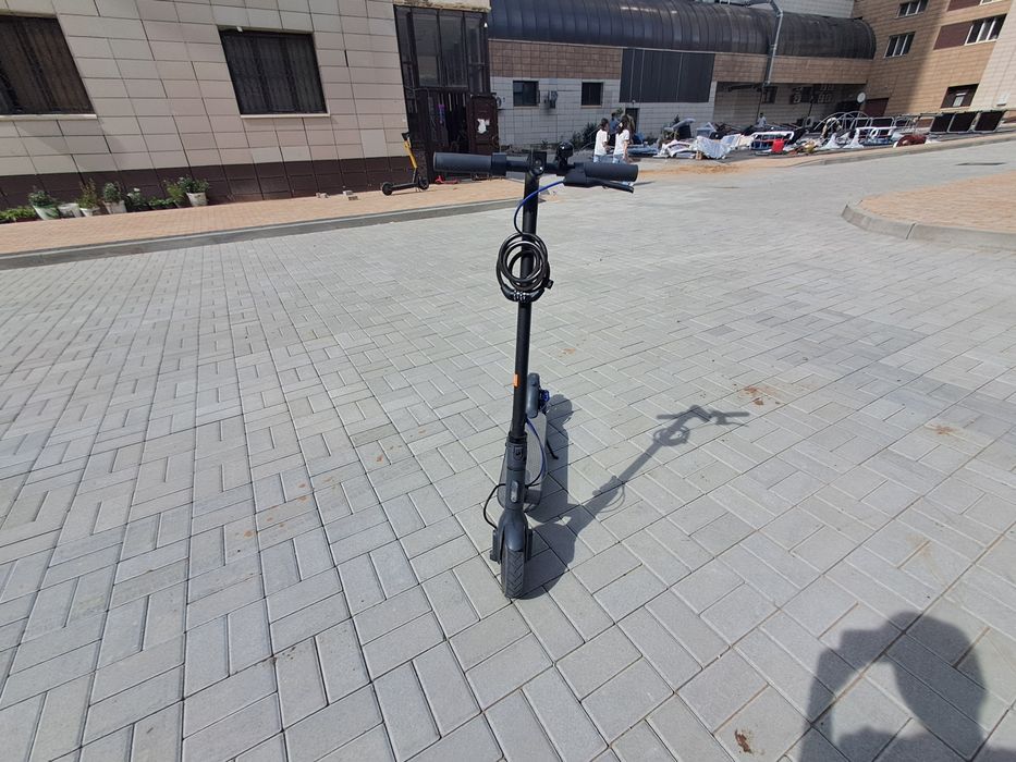 Продаю електросамокат в астане