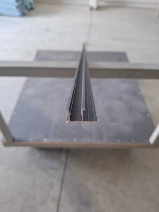 Алуминиева преходна лайсна черна за ЛЕД осветление KLS-1510