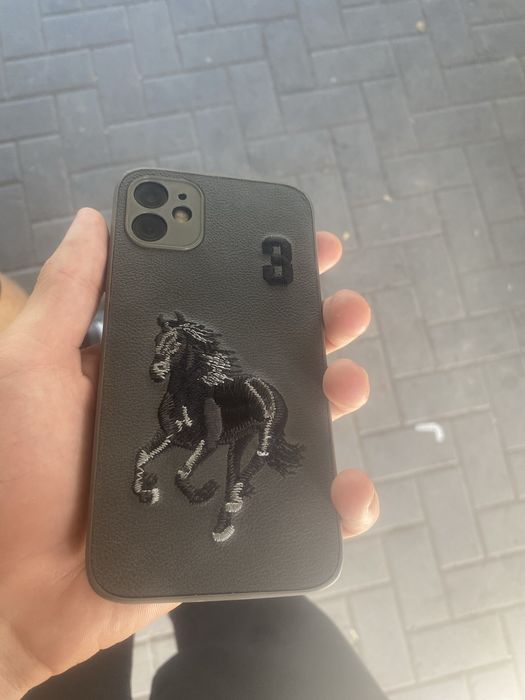 IPHONE 11 срочно продам