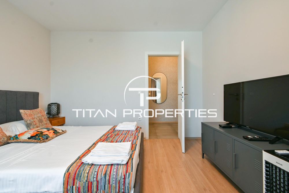 Дава се под наем Тристаен апартамент в София, Зона Б-5 - 95 кв.м за 1200 € - Снимка #1