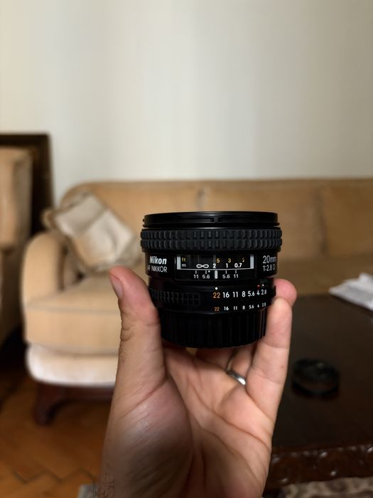 Obiectiv Nikon AF Nikkor 20mm f/2.8D Full-Frame