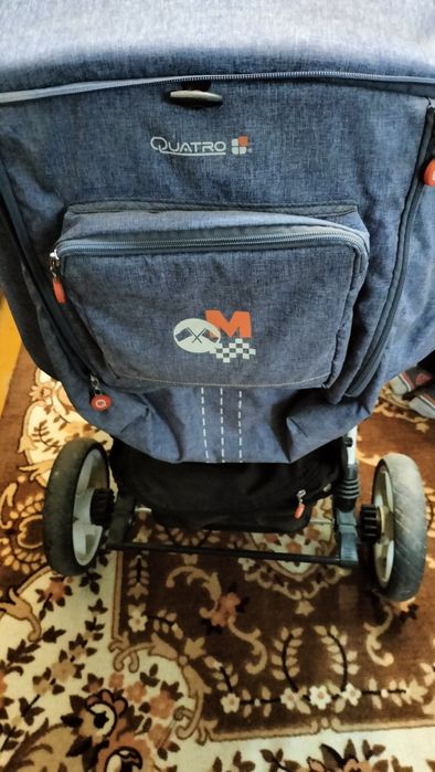 Детская прогулочная коляска