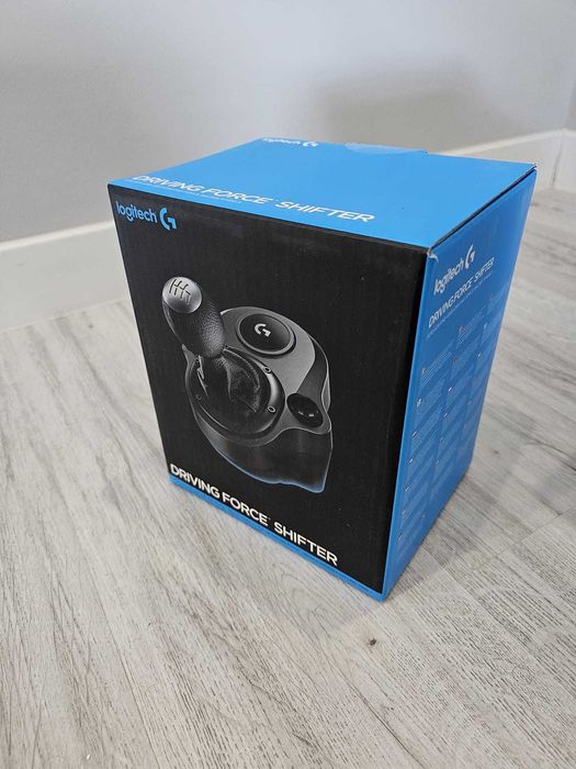 Logitech G29 (set volan cu schimbător + platformă NanoRS pliabilă)