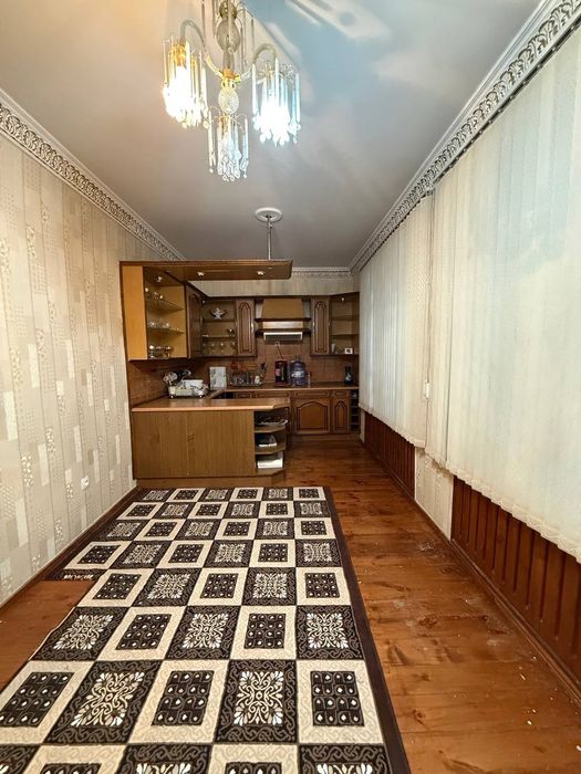 Город Чирчик центр возле Гор Детской Клиники Дом Участок 22 соток