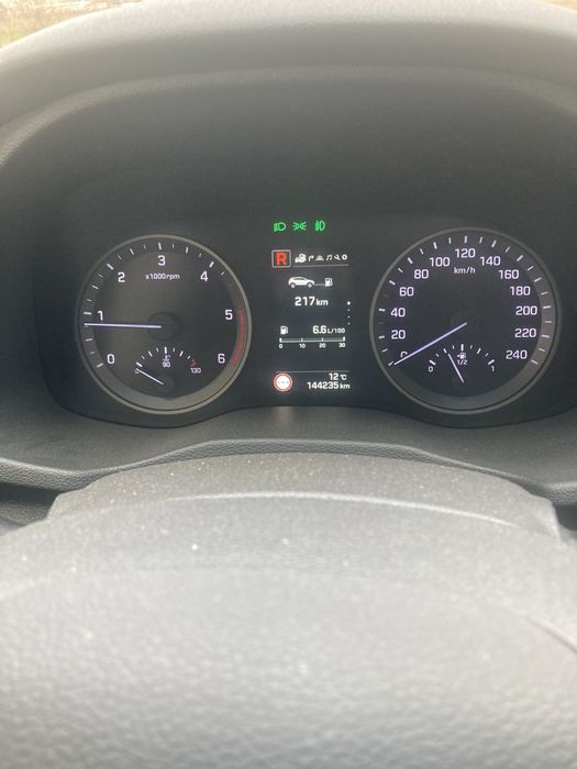 Hyundai Tucson само На части