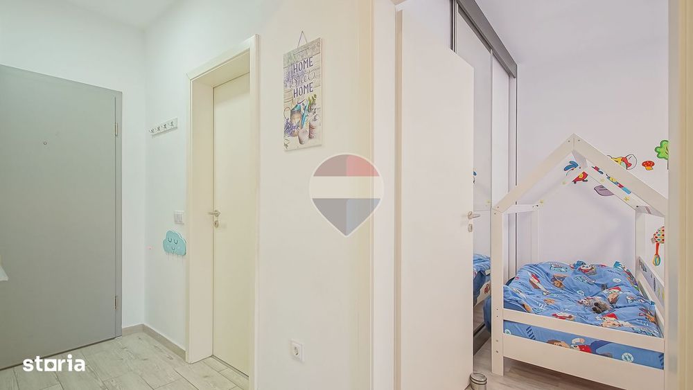 Apartament 3 camere Maurer Tractorul Balcon generos, Parcare și Boxă