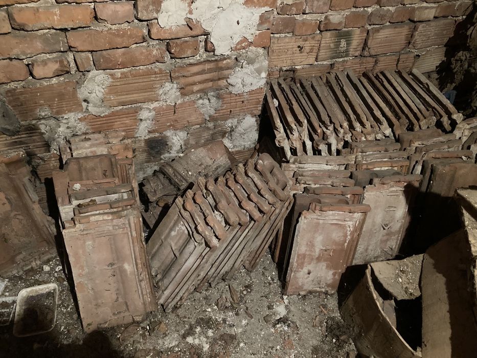 Керемиди запазени съхранявани на сухо