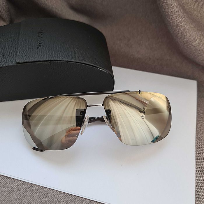 Солнцезащитные очки PR.