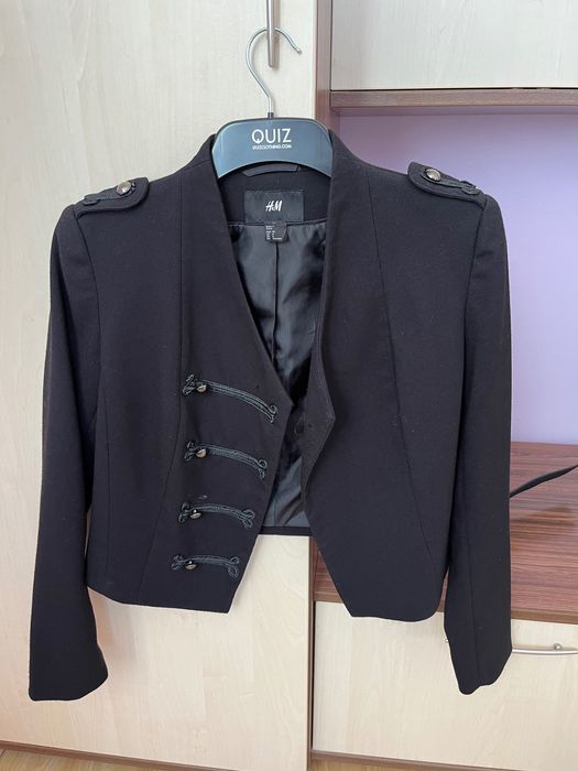 Елегантни дамски сака