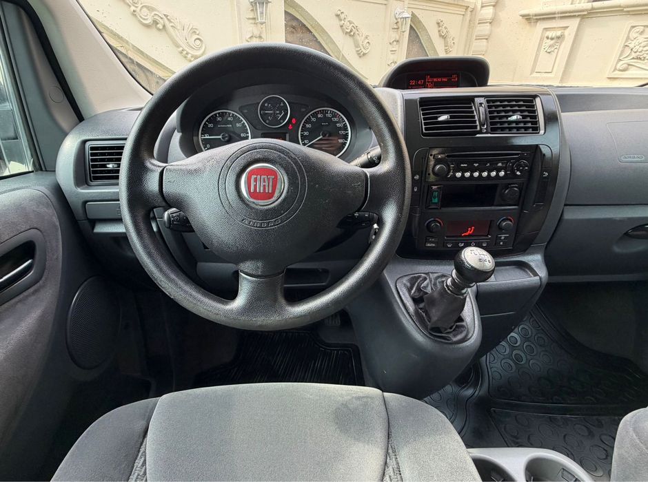 Fiat Scudo 2014 facelift  8 locuri