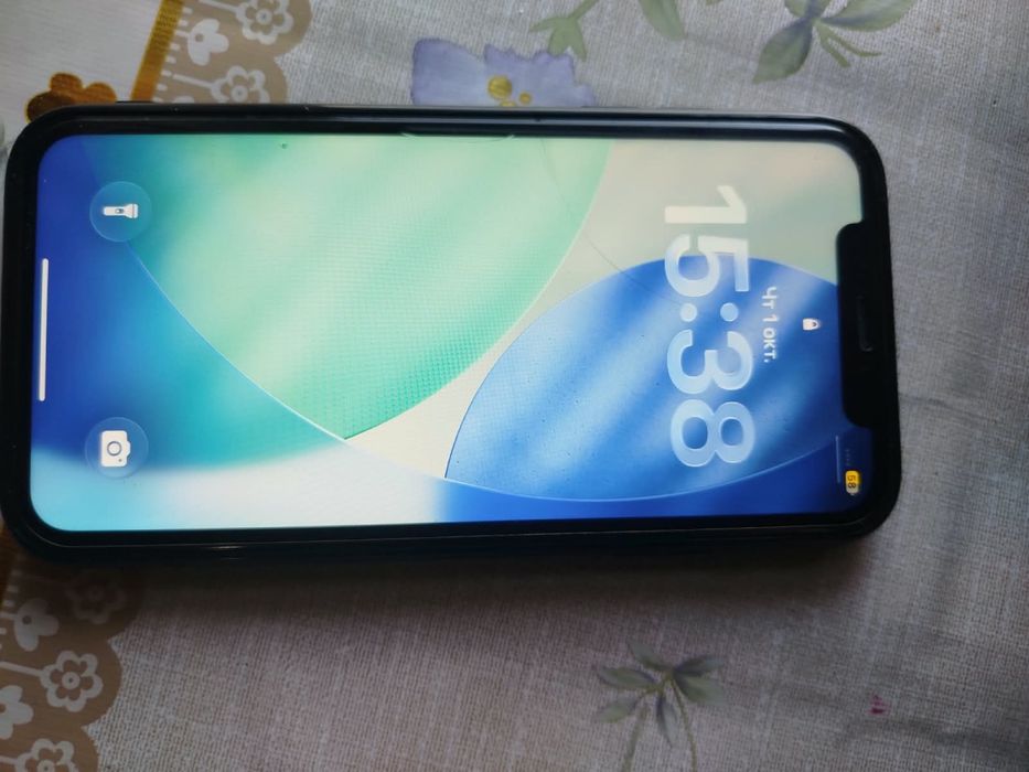Продам Iphone 11 128 гб