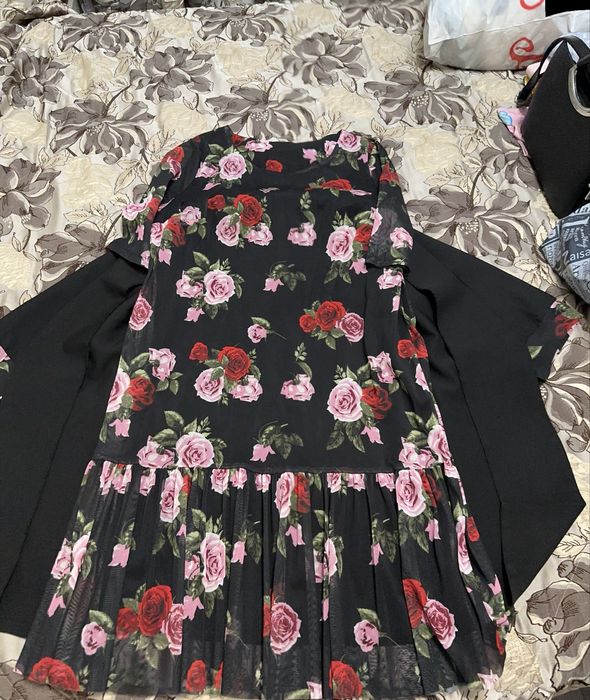 Продам костюм с платьем