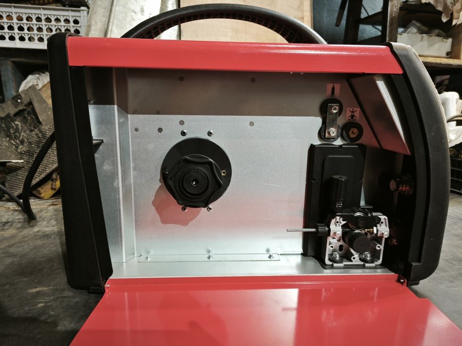 Продам сварочный полуавтомат 3 в 1