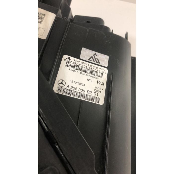 Десен фар за mercedes c-class w205 usa - a2059069201