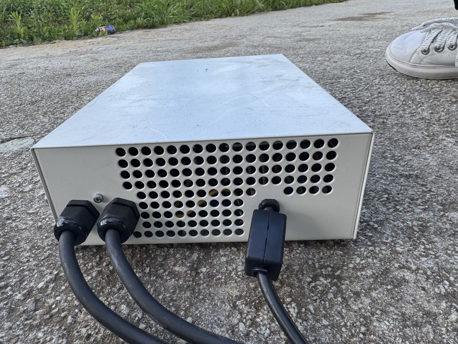 индустриално зарядно за батерии Kärcher SB120 24V/50A