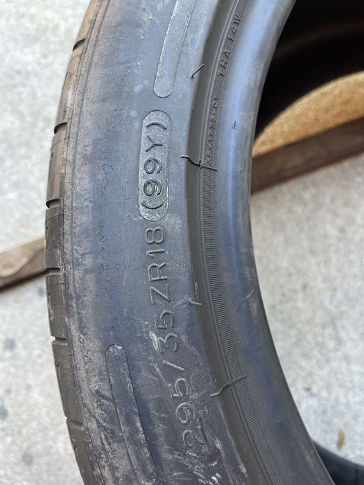 2 anvelope de vara 295/35/18 Michelin ( ca noi )