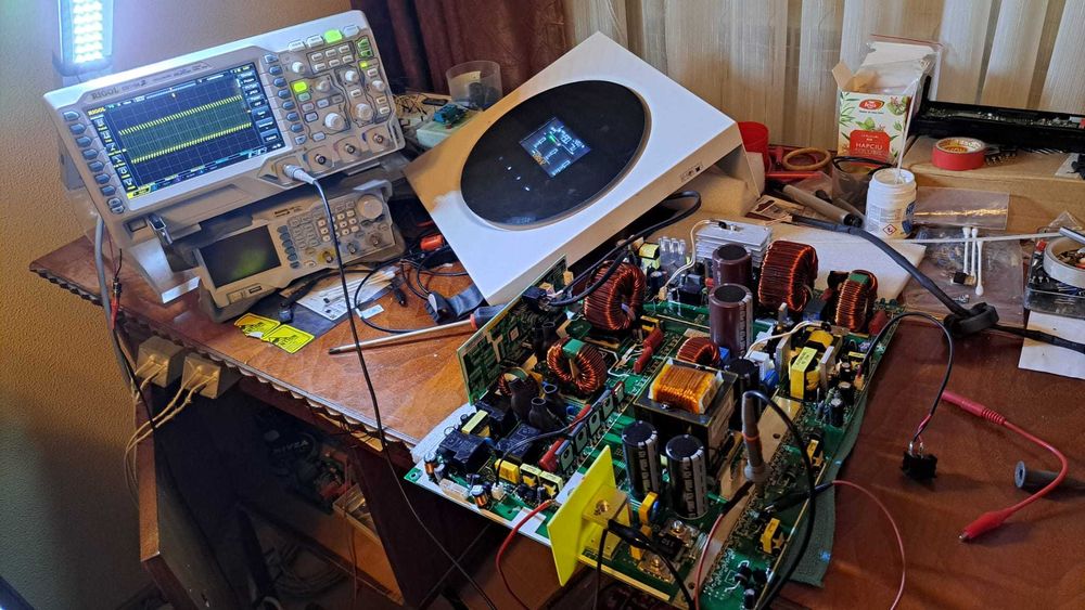 Service reparatii  invertoare solare easun growatt mppsolar multimarca