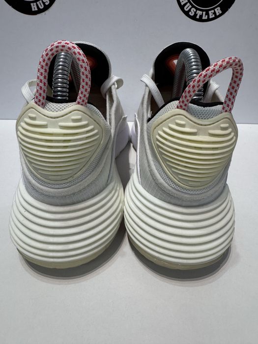 Маратонки NIKE AIR MAX 2090.Номер 36