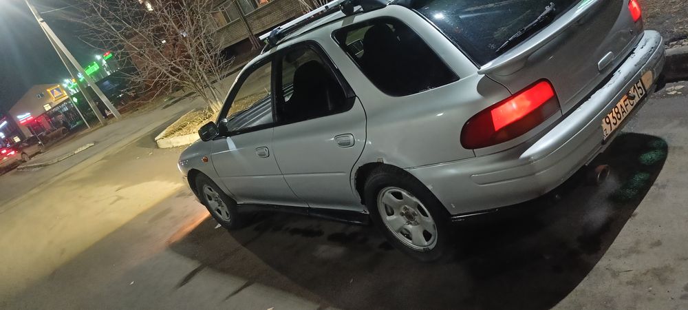 Продам Субару Импреза 1995 г автомат
