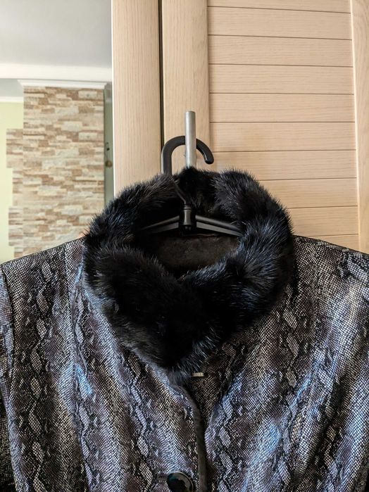 Дамско яке от истинска кожа