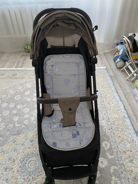 Продам коляску в хорошем состояний