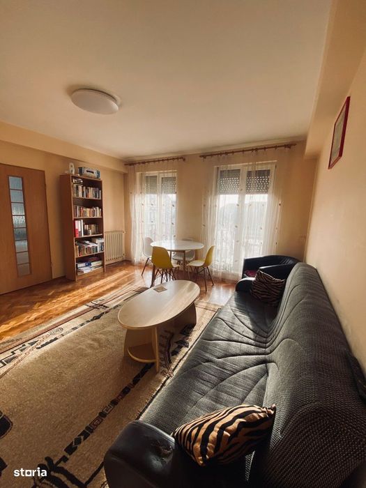 Apartament 4 camere de inchiriat Oradea