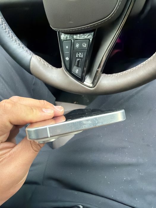 Iphone 16 pro max в залоге