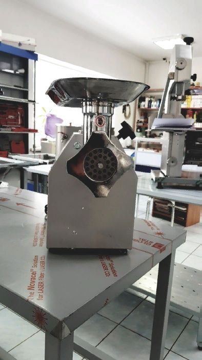 Мясорубки промышленные