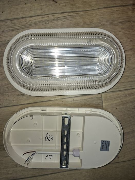Лампв Светильник плафон Led  12вольт . 20w