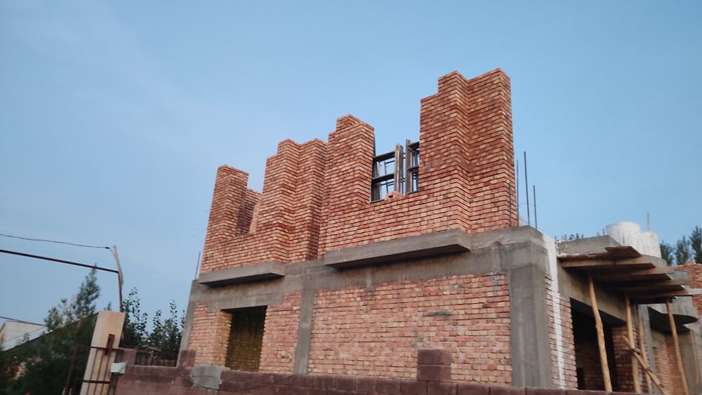 Курилиш сохасида иш киламиз