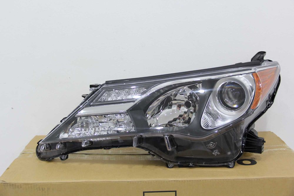 Фара левая RAV4 13-15 USA TYPE
