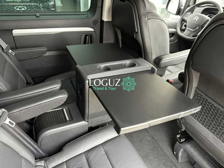 гид на личном минивене для группы гостей из 5-8 человек Экскурсии Туры