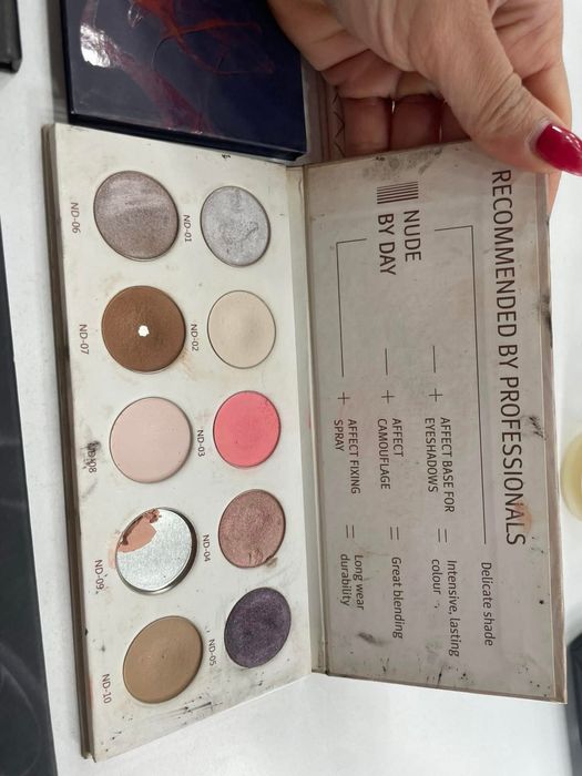 Професионални палитри