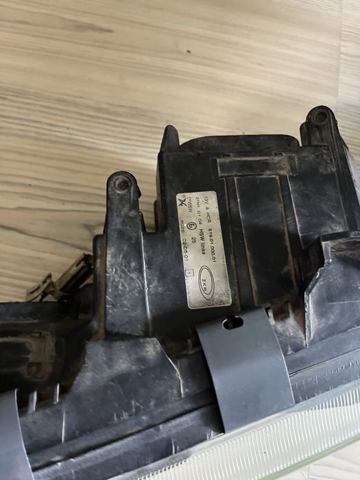Faruri bmw e36 zkw cu lupa