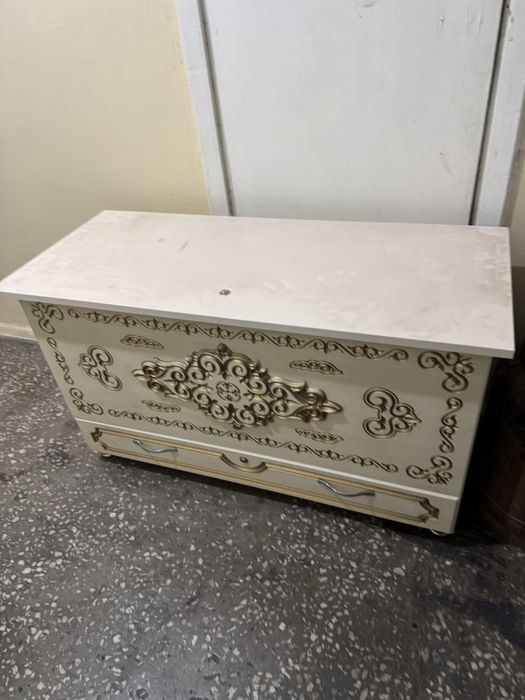 Продам Сандык новый