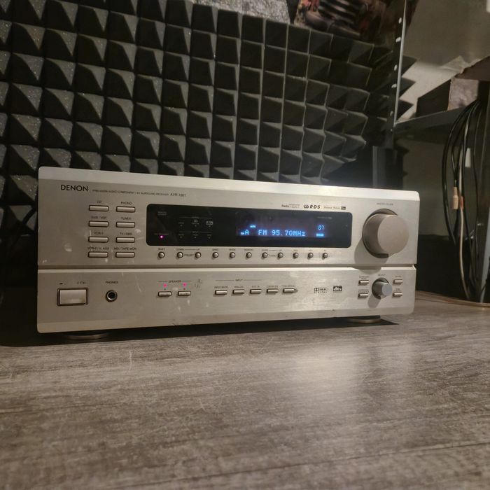 Усилвател / Ресивър DENON AVR-1801 – МОЩЕН  5.1