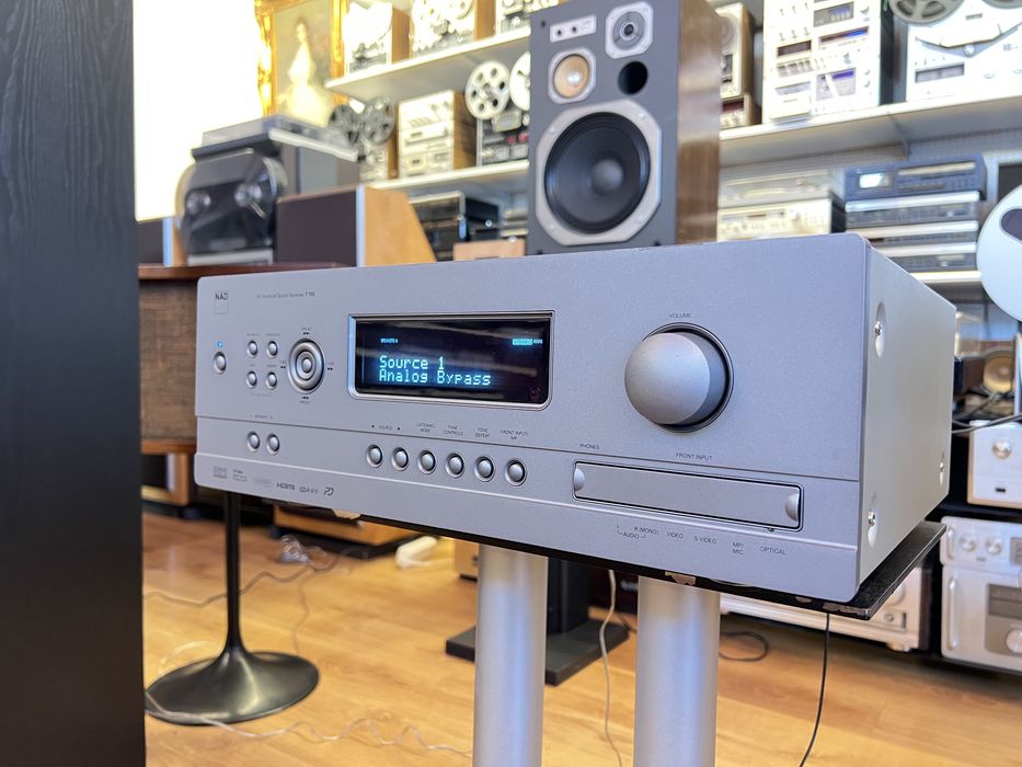 Surround Sound Receiver Amplificatir NAD-T755