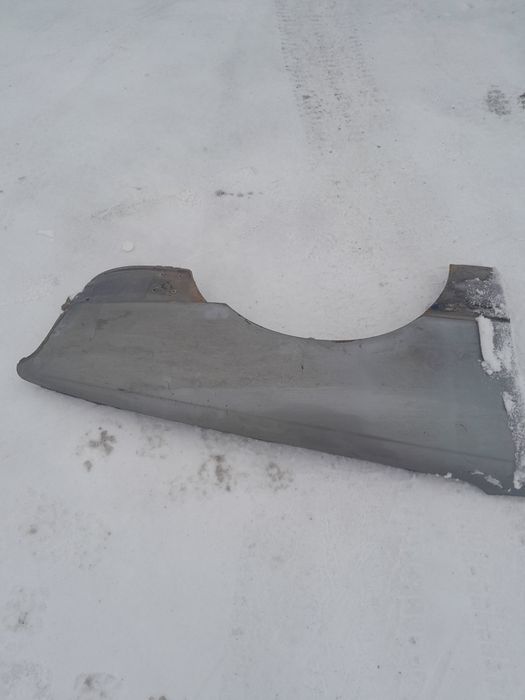 Крыло правый, Audi b3