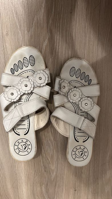 Туфли,  босоножки, шлепки 37-38 размер